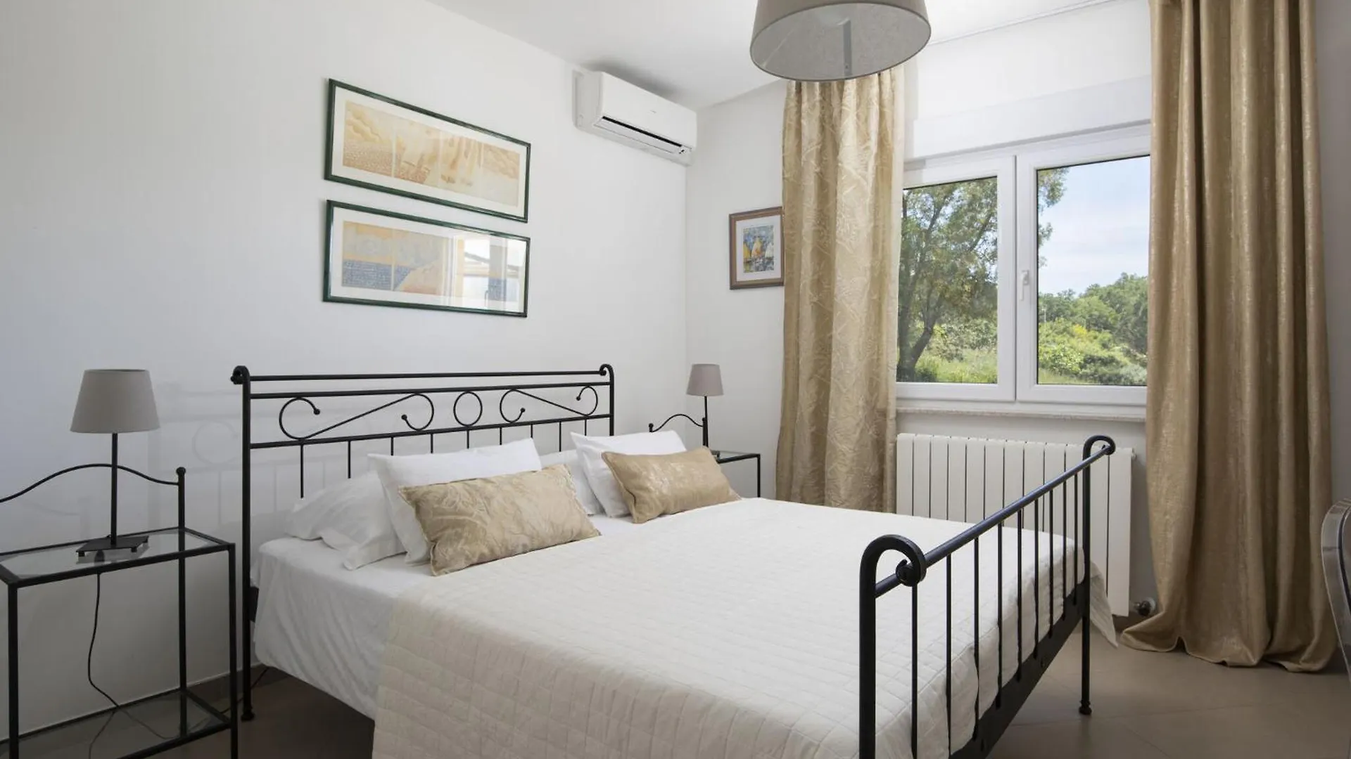 Attractive Villa In Sorici With Swimming Pool
